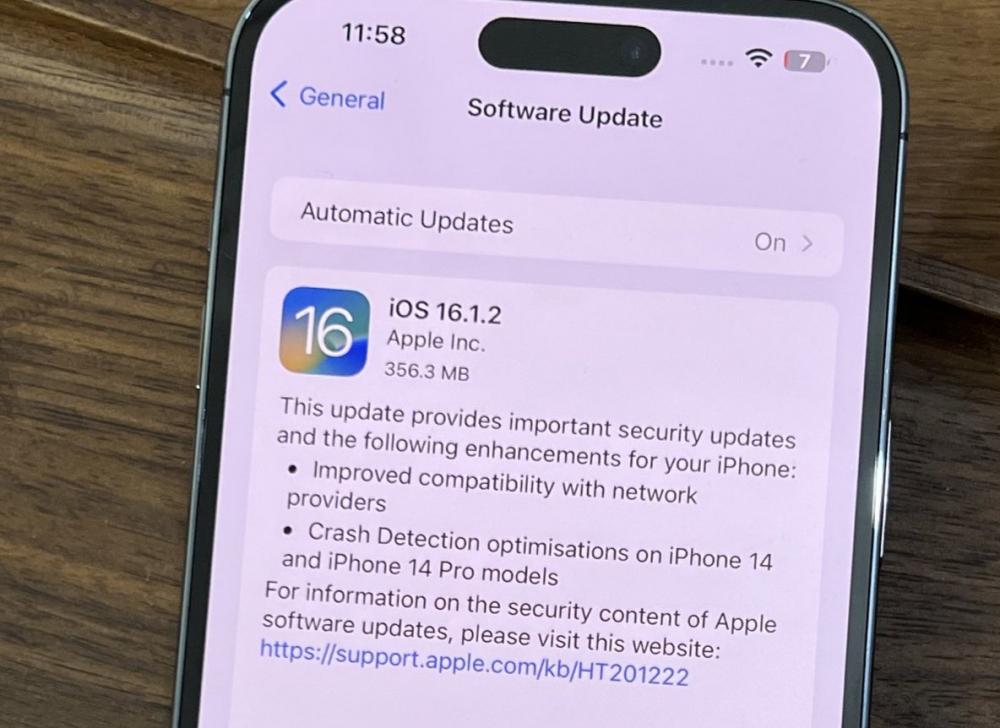 The Weekend Leader - Apple rolls out iOS 16.1.2 update with security fixes, improved crash detection